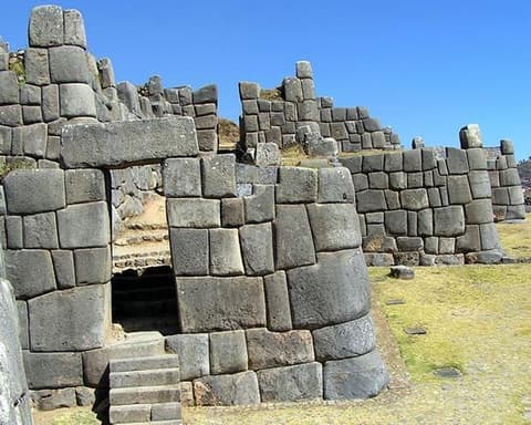 Machu Picchu y Valle Sagrado 03 Días / 02 Noches