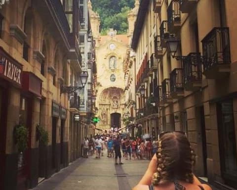 London to Barcelona Quest (Tour de 18 a 35 años) 