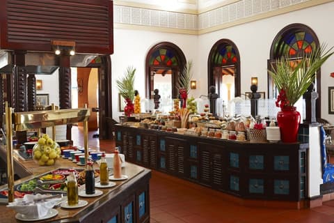 Avani Pemba Beach Hotel, Restaurante