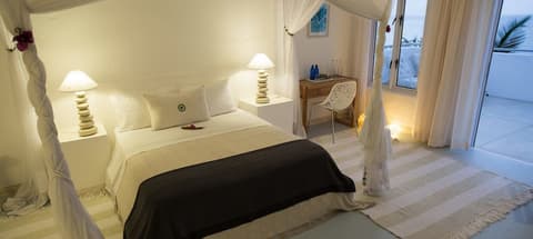 Santorini Mozambique, Quarto