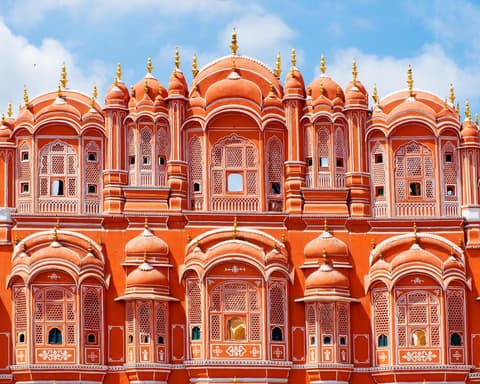 ESCAPE A LA INDIA ESPIRITUAL   CON YOGA Y MEDITACION Y FESTIVAL DE COLORES “HOLI”