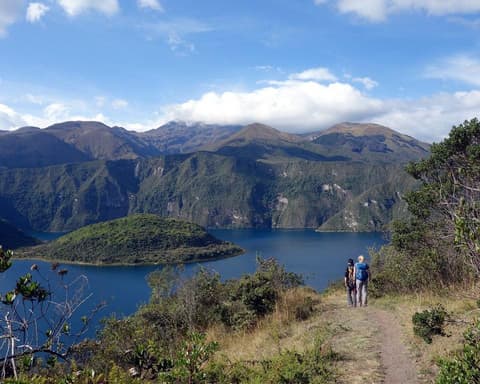 TRIANGULO CON RUTA DEL SOL (13 DIAS) 2025