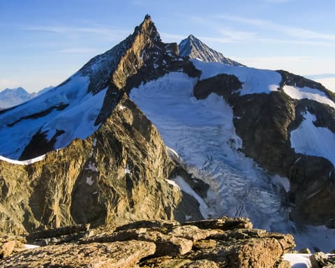 SUIZA MAGICA Y EL GLACIER EXPRESS 2027