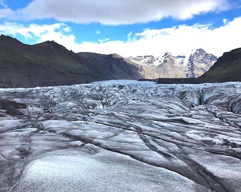 MILAGROS DE ISLANDIA 2027
