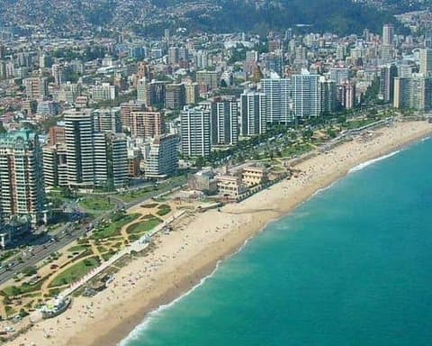 Misión Valparaíso: La Aventura de "Mini Espías" en Chile