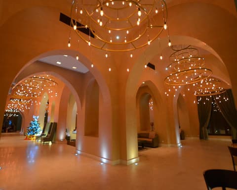 Oman: Bravo Premium Salalah Rotana - 05/12/25