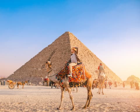 Egipto con crucero de 3 noches - Programa especial: Eclipse 2027 con Abu Simbel!