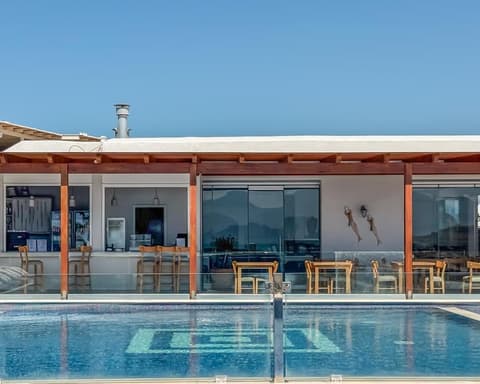 NAXOS: SEACLUB NAXOS GRAND