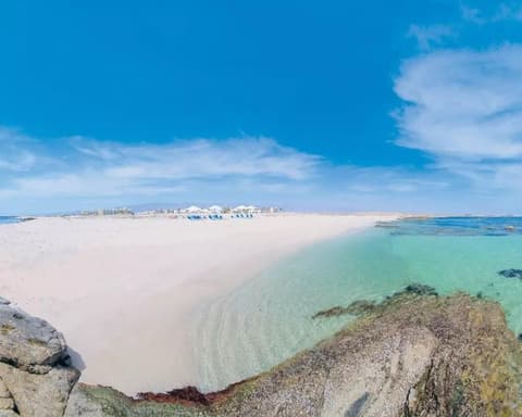 OMAN: VERACLUB SALALAH