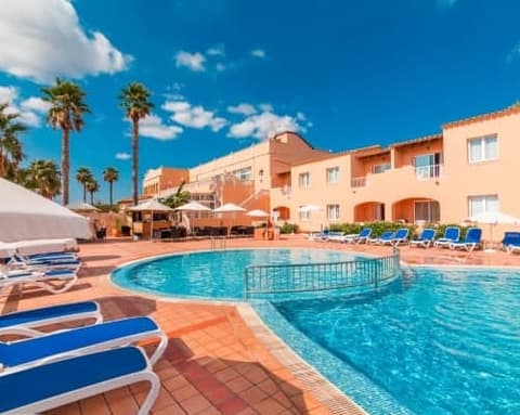 Minorca: Bravo Smart Arenas de Son Bou 06/09/26