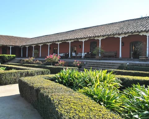 Hotel Almasur Providencia - Excursión a Viña Santa Rita
