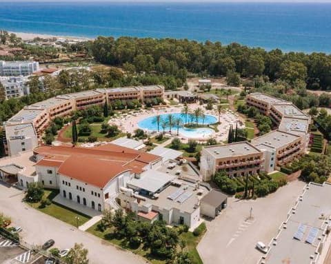 CALABRIA: VALTUR OTIUM RESORT 