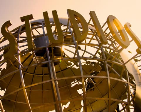 DUAL: Disney + Universal Studios