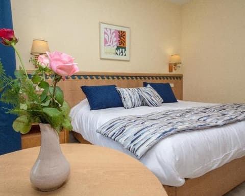 NAHRAWESS THALASSA PALACE, 