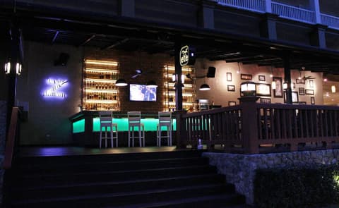 Kata Sea Breeze Resort - SHA Plus