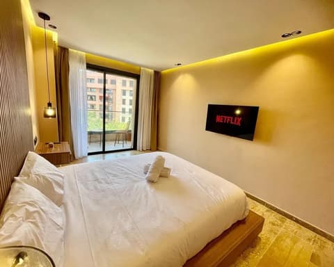 Elegant Gueliz Hideaway - Suite Chic avec Balcon