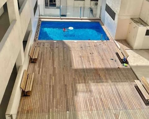 Chic 2 bedrooms & balcony - beack walk & tgv station