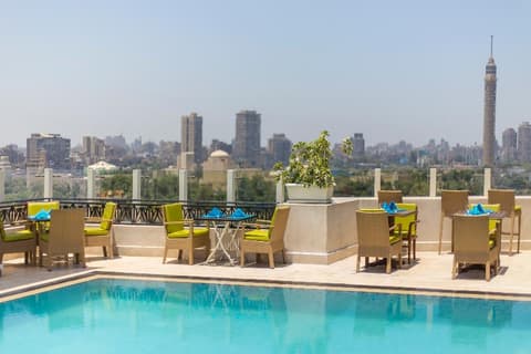 Kempinski Nile Hotel, PIS