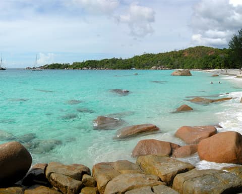 ISLAS SEYCHELLES 4*: HOTEL COCO DE MER (7 NOCHES EN HABITACION SUPERIOR EN AD)