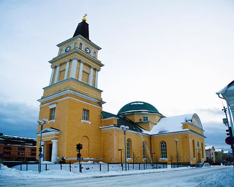 MARAVILLAS DEL ARTICO: MERCADOS NAVIDEÑOS Y AURORAS BOREALES 2026