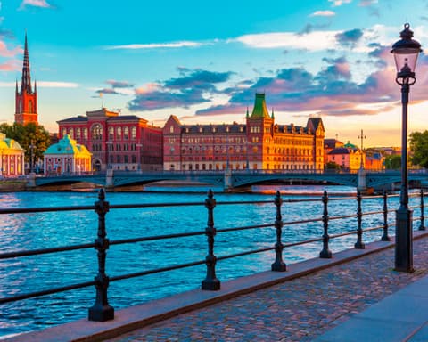 Fiordos Legendarios y Norte de Polonia Fin Varsovia (2026)