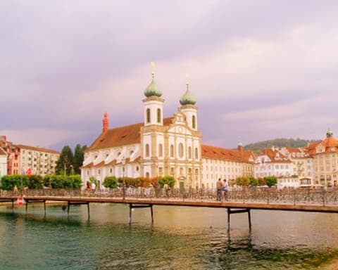Montañas Suizas y el Tesino Mediterráneo