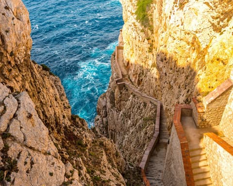 MARAVILLAS DE CERDEÑA Y CORCEGA Y SICILIA Y MALTA 2026 