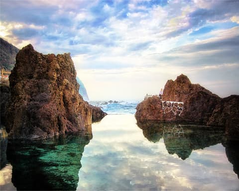 Madère: Une Expérience Complète, de la Montagne à la Mer
