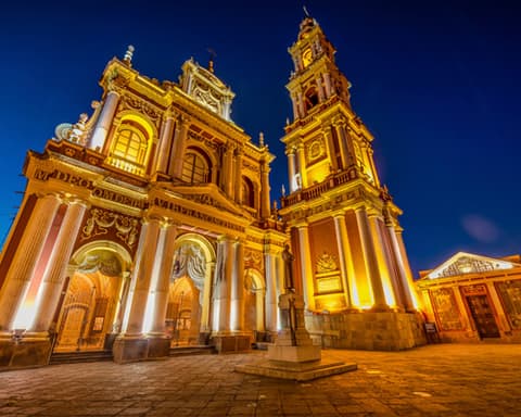 07D/06N Salta, Buenos Aires y Mendoza