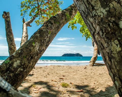 Costa Rica: Volcán Poás y Manuel Antonio