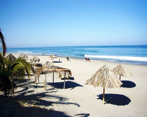 Playas del Norte - 4D 3N