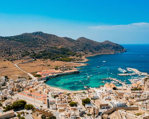 Stay in Favignana