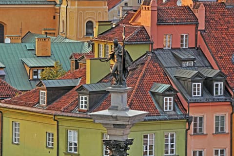 POLONIA DE SUR A NORTE