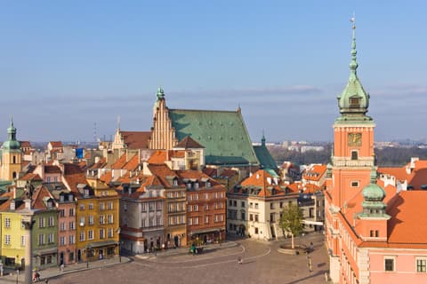 POLONIA DE SUR A NORTE