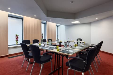 NH Gent Sint Pieters, 