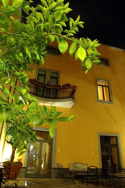 Le Cheminee Business Hotel