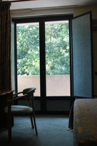 Ascot Lodging