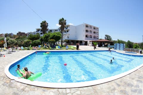 Ocean Heights View Hotel