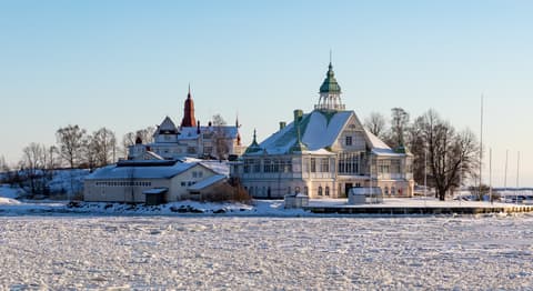Helsinki + Auroras Boreales e Iglú de cristal, en Español