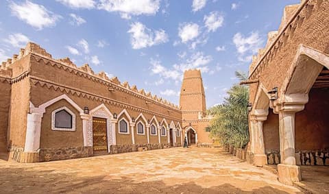 Descubre Arabia Saudí (con vuelos domésticos)
