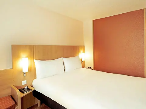 Ibis Paris Porte De Bagnolet