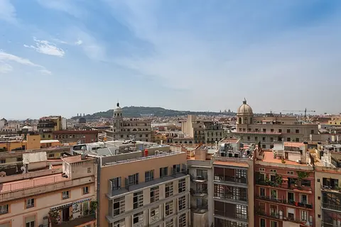 DORMA PLAZA CATALUNYA
