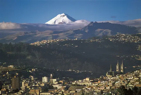 Ecuador Trekking Largo