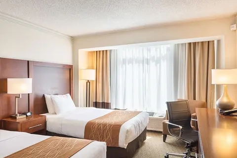 Comfort Inn by the Bay
