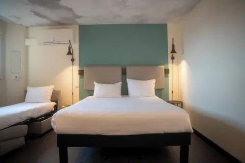 ibis Nice Centre Gare, Room