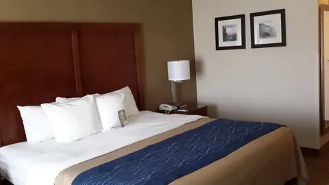 Comfort Inn The Pointe