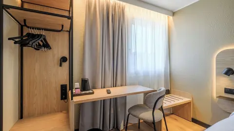 Campanile PRIME - Nice Airport