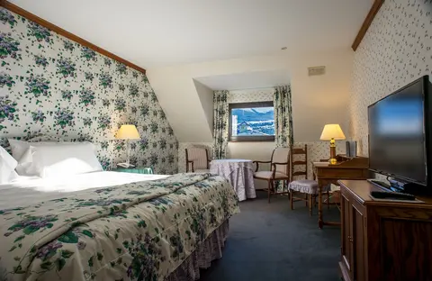 Las Hayas Resort Hotel