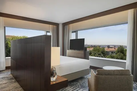 Conrad Istanbul Bosphorus