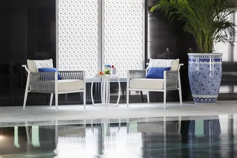 The Peninsula Beijing, Pool